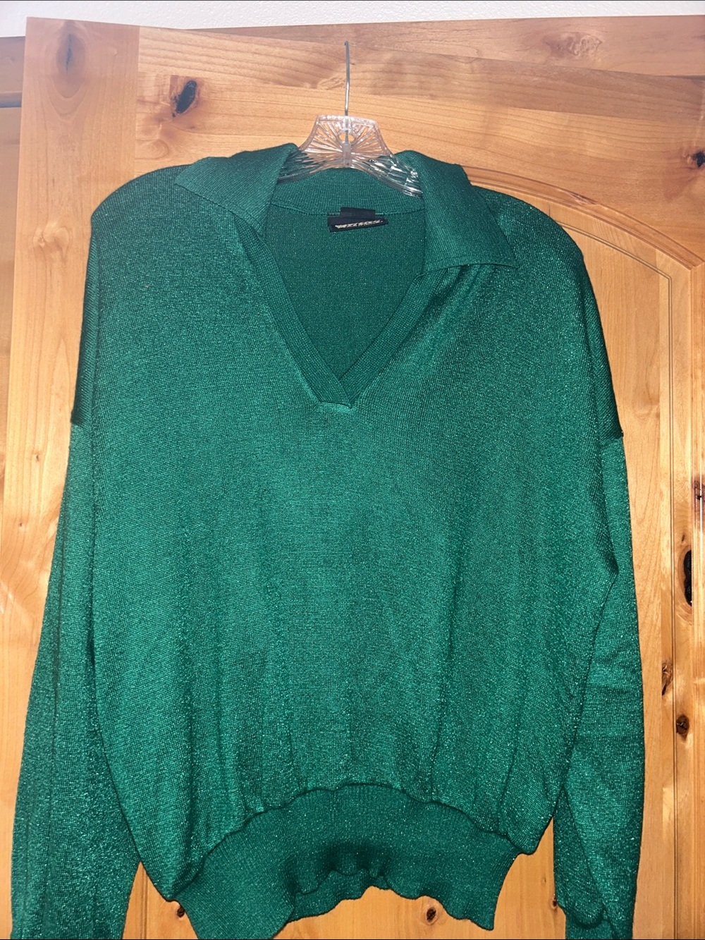 Relaxed Green V-Neck Collared Women's Sweater